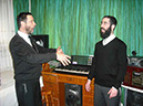 Chazan Braun teaching the correct techniques to using ones voice